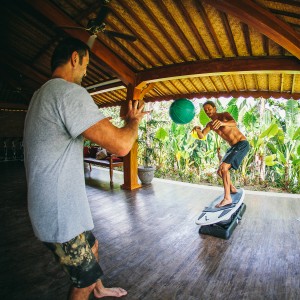 Hotel Komune Bali Surfset Fitness