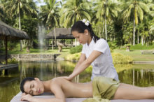 women-back-massage