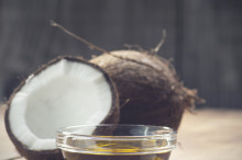 coconuts-coconut-oil