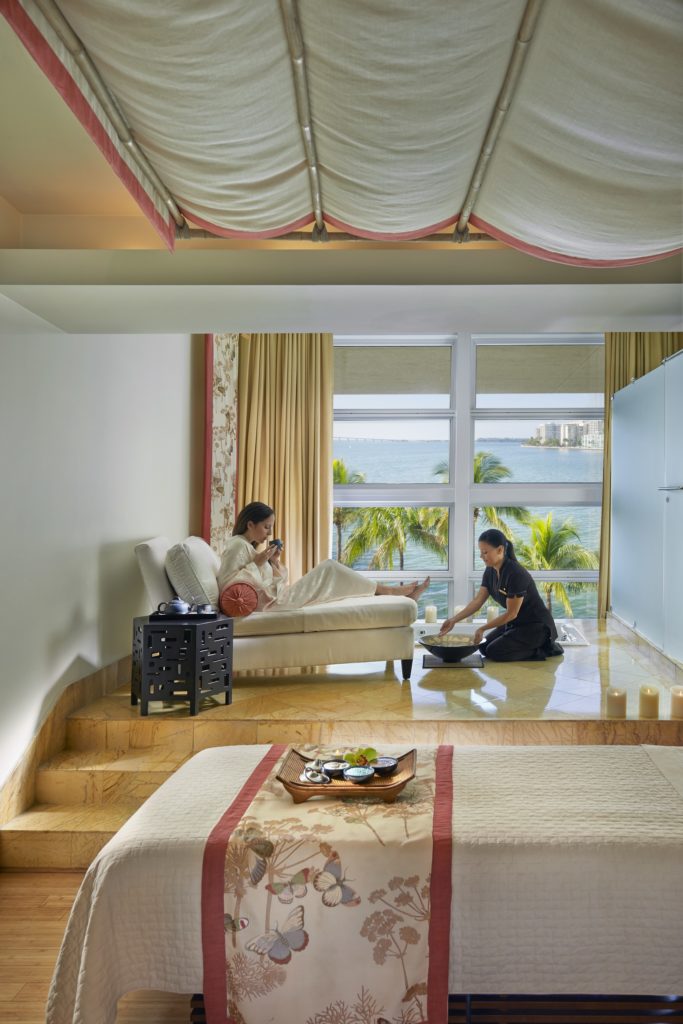 mandarin oriental spa suite