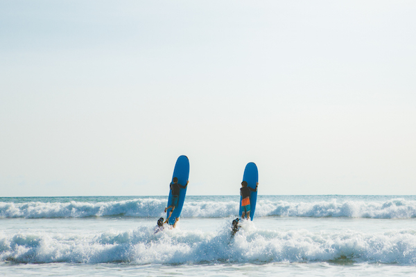 surfing