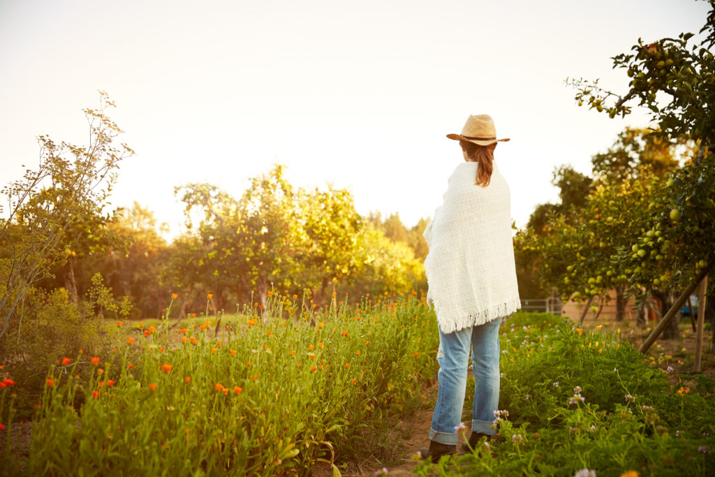 woman-garden