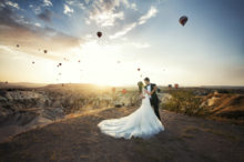bride-groom-hot-air-balloons