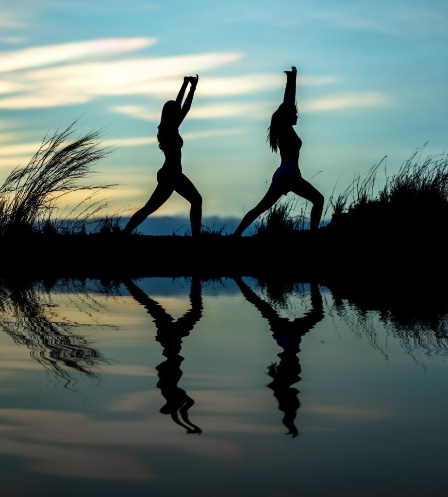 girlfriends-yoga-sunset