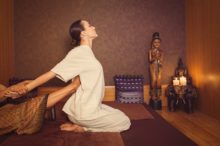 woman-thai-massage
