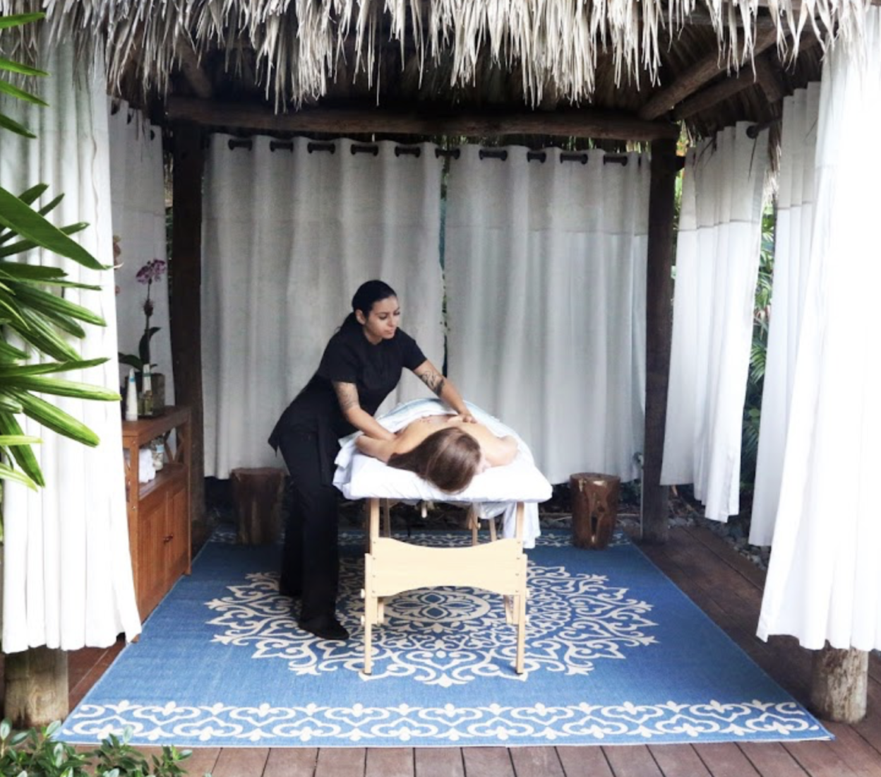 Miami Hotel Spas Take Massage Outdoors Spafinder