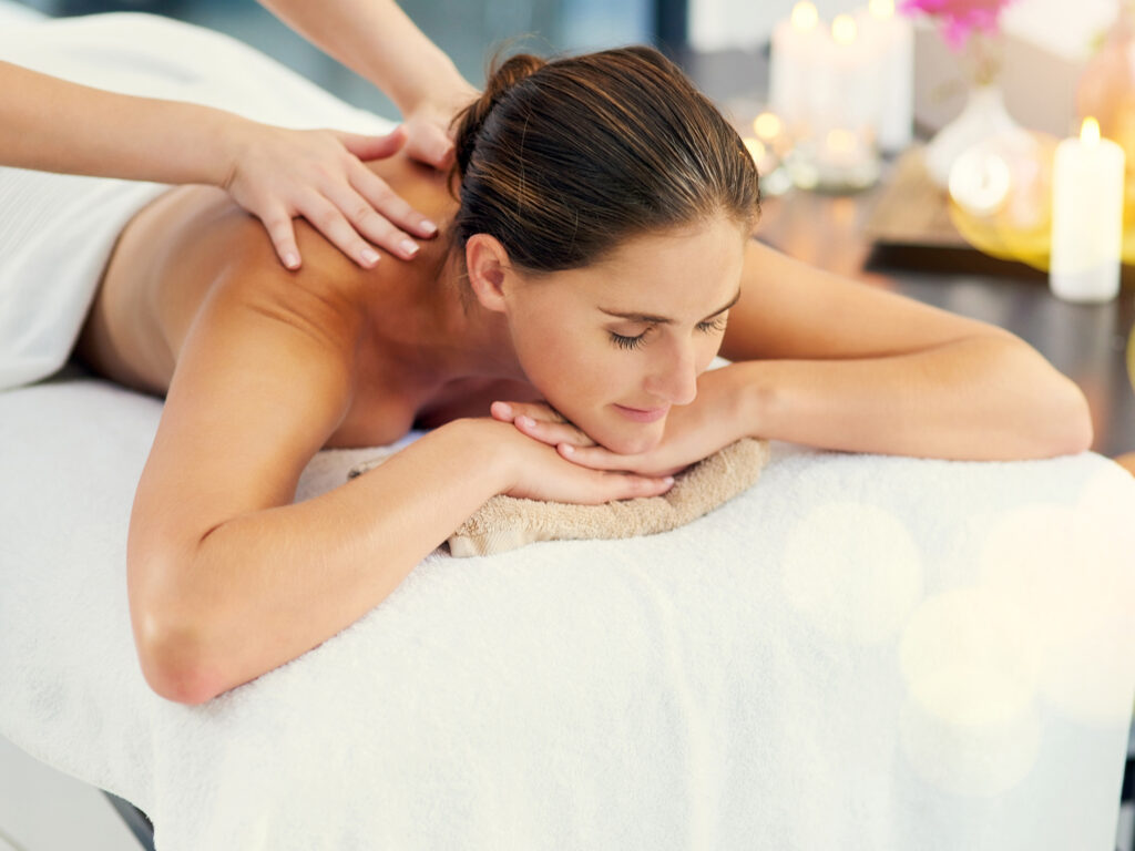 women-back-massage