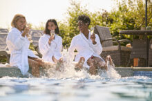 summer-girls-getaway