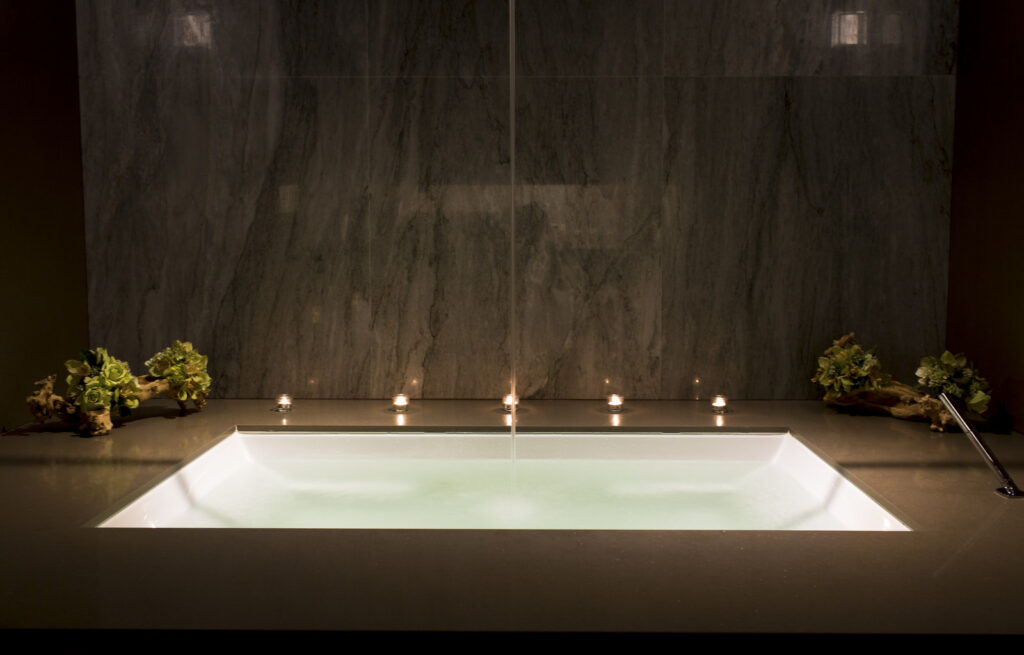 Ocean-Pkace-New-Jersey-massage-table