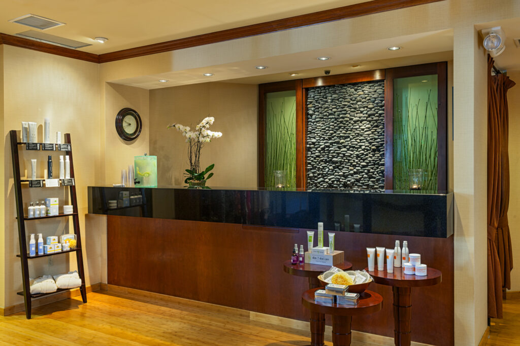 Lake-Arrowhead-Spa-Front-Desk